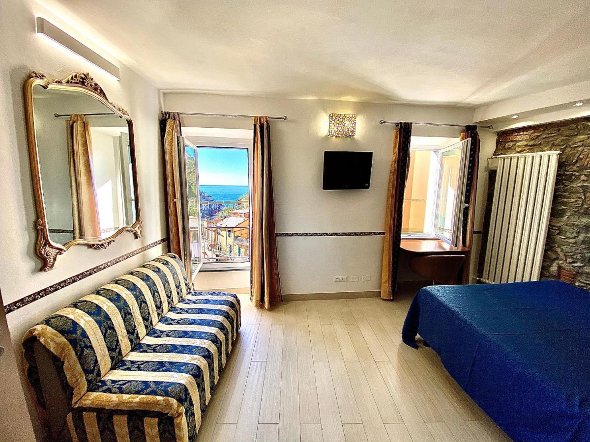 The Manarola Main Plaza Hotel Luaran gambar