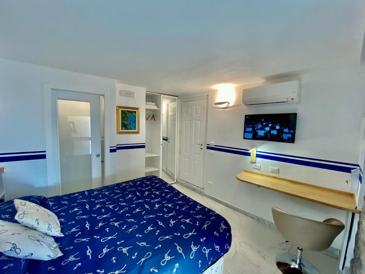 The Manarola Main Plaza Hotel Luaran gambar