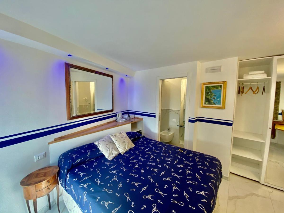The Manarola Main Plaza Hotel Luaran gambar