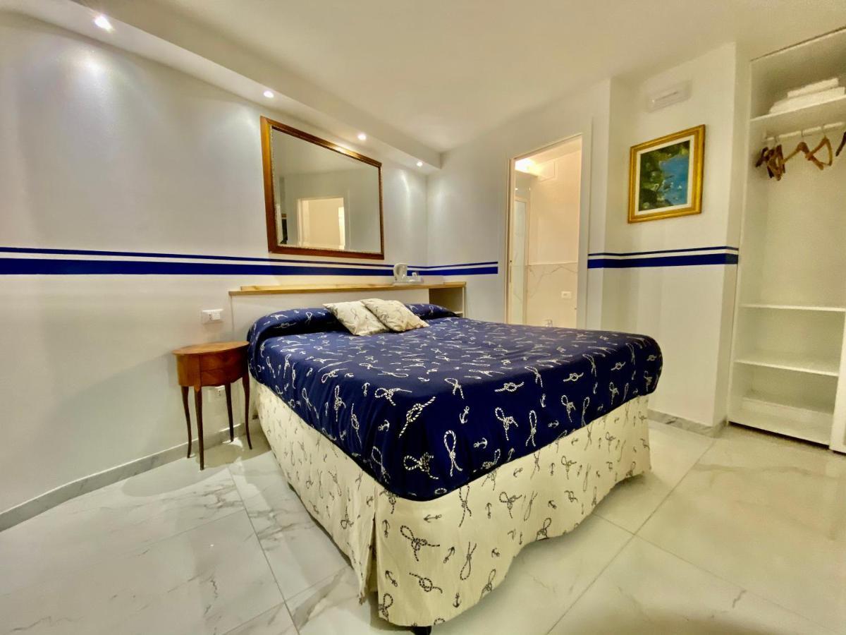 The Manarola Main Plaza Hotel Luaran gambar