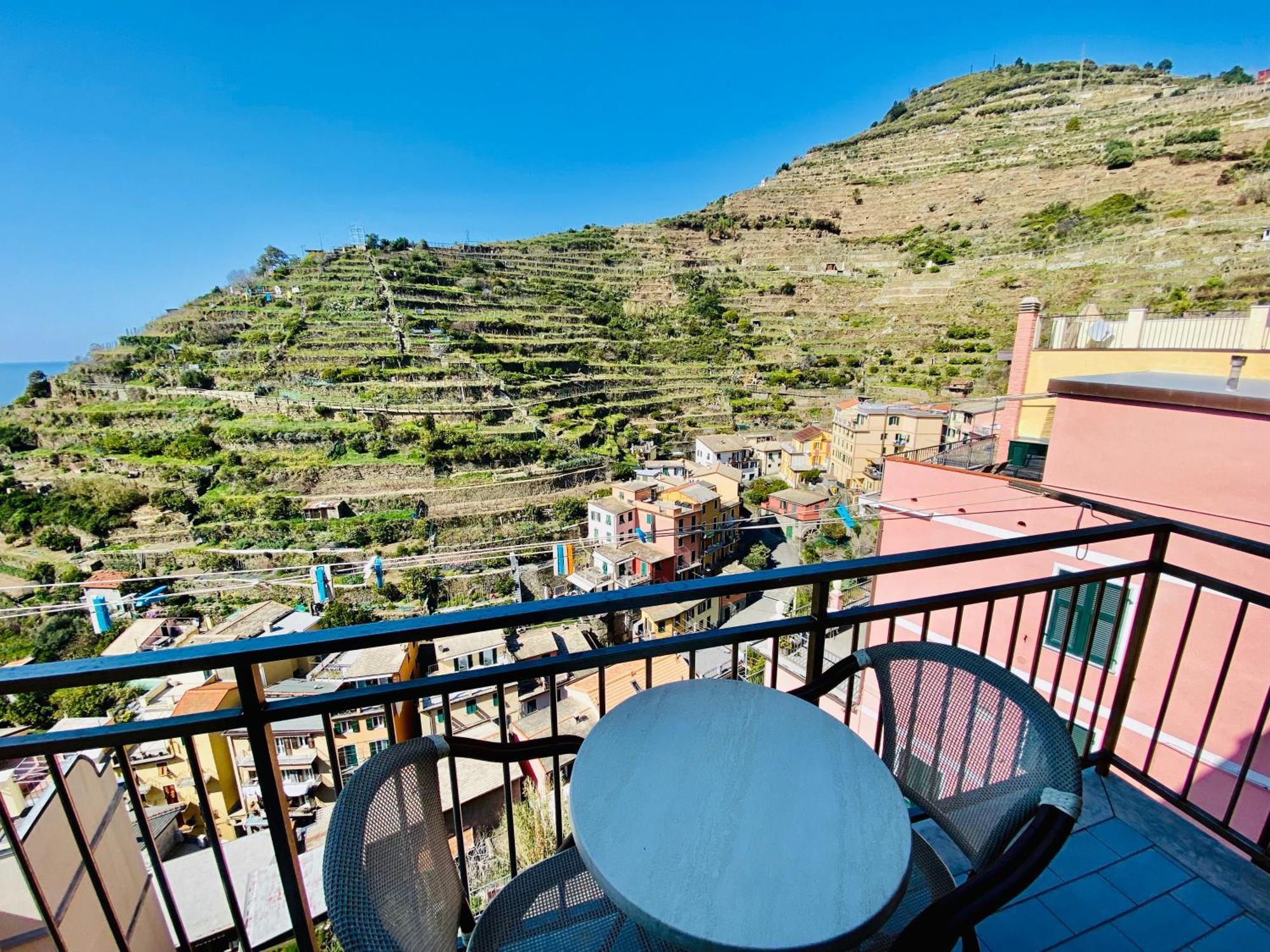 The Manarola Main Plaza Hotel Luaran gambar